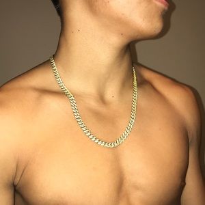 18k Gold plated Cuban Chain.